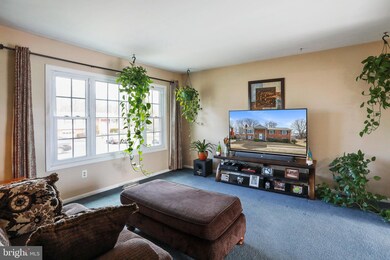 13402 Nickleson Dr, Woodbridge, VA 22193 - photo 6