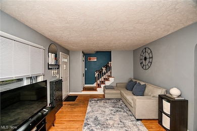 1910 37th St NW, Canton, OH 44709 - photo 3