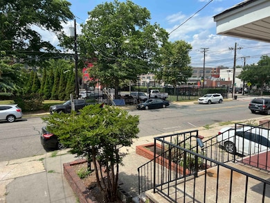 50 College Dr, Jersey City, NJ 07305 - photo 3