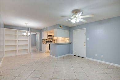 12955 Woodforest Blvd unit 37, Houston, TX 77015 - photo 5