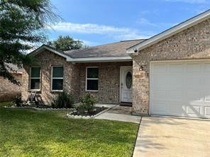 16818 Blackhawk Blvd, Friendswood, TX 77546 - photo 2