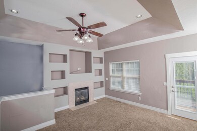 Nixa House 013