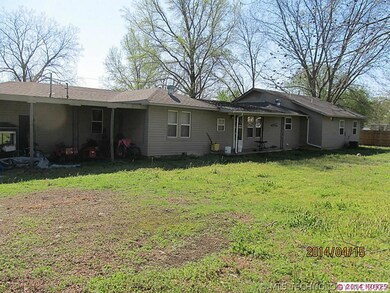 411 S 9th St, Henryetta, OK 74437 - photo 2