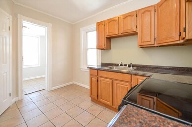 744 N 9th St unit 2, Allentown, PA 18102 - photo 4