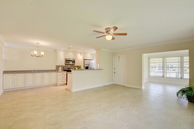 Light n Bright, Open Floor Plan