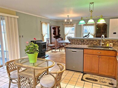 170 Parish Hill Rd, Newfane, VT 05362 - photo 5