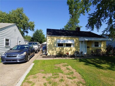 3865 Meadow Ln, Lorain, OH 44055 - photo 2