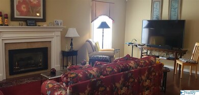 127 Lakepoint Dr, Gadsden, AL 35901 - photo 6