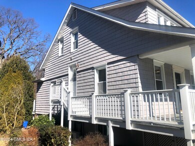 66 Locust St unit 2, Greenwich, CT 06830 - photo 2