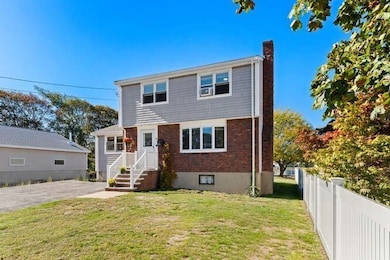 9 Spencer Ave, Saugus, MA 01906 - photo 2