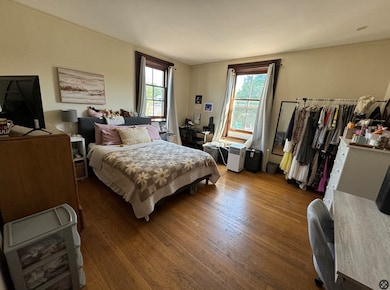 2 Winter St unit 2R, Salem, MA 01970 - photo 4