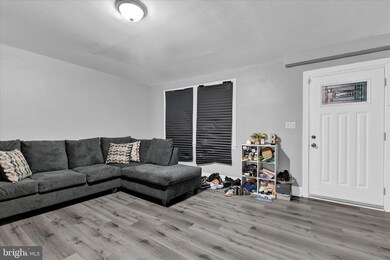 28 S Bernice Ave, Baltimore, MD 21229 - photo 3