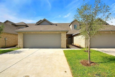 210 Stone Cir, Wylie, TX 75098 - photo 2