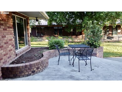 150 NW 2nd Ave, John Day, OR 97845 - photo 6