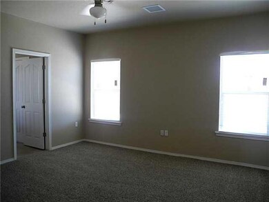 13454 Hazlewood St, Horizon City, TX 79928 - photo 6