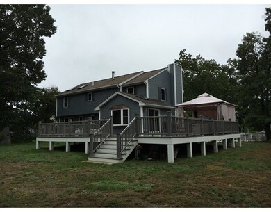 437 Johnny Appleseed Ln, Leominster, MA 01453 - photo 3