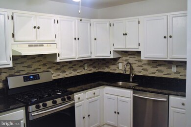 866 Quince Orchard Blvd unit OP2, Gaithersburg, MD 20878 - photo 6