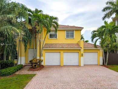 11190 NW 67th St, Doral, FL 33178 - photo 4