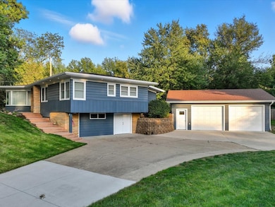 12 Mayridge Dr, Shenandoah, IA 51601 - photo 3