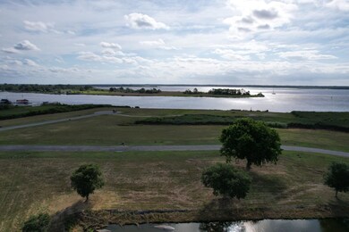 156 Cravens St, Georgetown, SC 29440 - photo 3