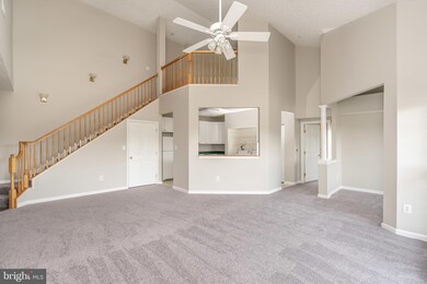 2404 Chestnut Terrace Ct unit 302, Odenton, MD 21113 - photo 4