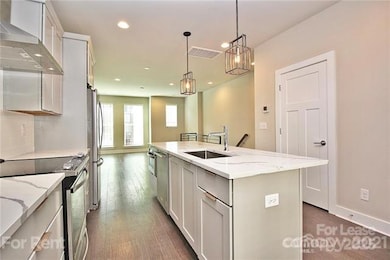 1645 Cannon View Ln, Charlotte, NC 28208 - photo 3