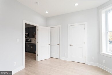 2808 W Oxford St unit 2, Philadelphia, PA 19121 - photo 5