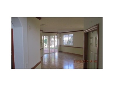 11285 NW 46th Ln, Doral, FL 33178 - photo 2