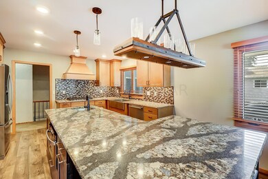 2831 Elm St N, Fargo, ND 58102 - photo 5