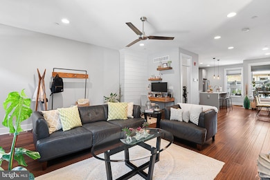 2131 E Firth St unit 1, Philadelphia, PA 19125 - photo 5