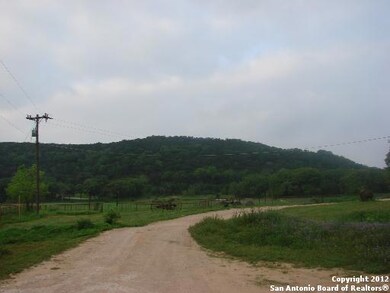 8.1 Frank Madla Rd, Helotes, TX 78023 - photo 5