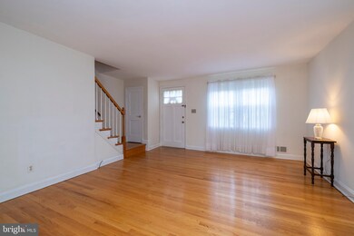 1803 Darrich Dr, Parkville, MD 21234 - photo 5