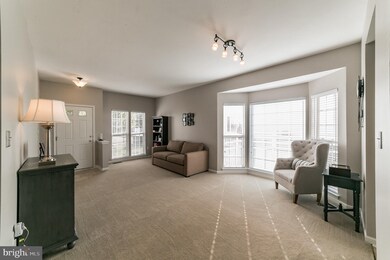 127 N Savanna Dr, Pottstown, PA 19465 - photo 4