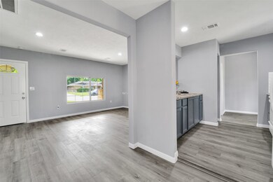 10314 Bretton Dr, Houston, TX 77016 - photo 4