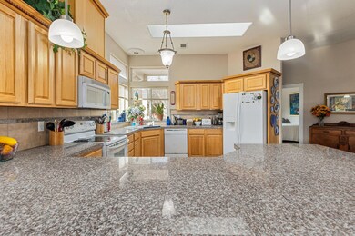 348 Cedar Ridge Dr, Cave Junction, OR 97523 - photo 4