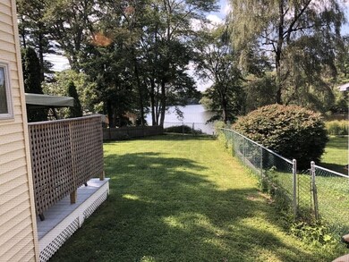 7 Lakeshore Dr, Bellingham, MA 02019 - photo 5