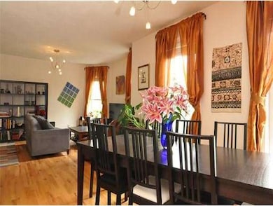 42 Woodlawn St unit 3, Jamaica Plain, MA 02130 - photo 4