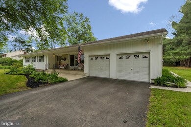 35 Slayback Dr, Princeton Junction, NJ 08550 - photo 2