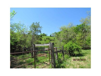 18679 NE Mccord Rd, Elkins, AR 72727 - photo 7