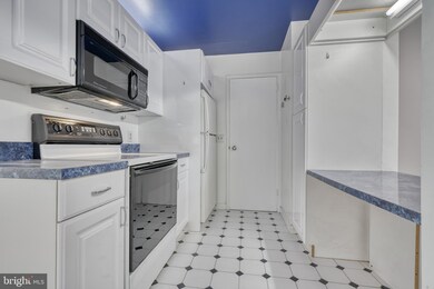 2356 Flax Terrace, Baltimore, MD 21209 - photo 6