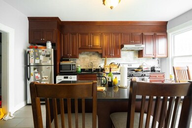 469 Cambridge St unit 2, Cambridge, MA 02141 - photo 3