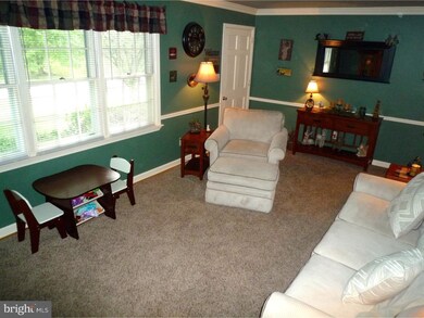 415 Suffolk Dr, Bear, DE 19701 - photo 2