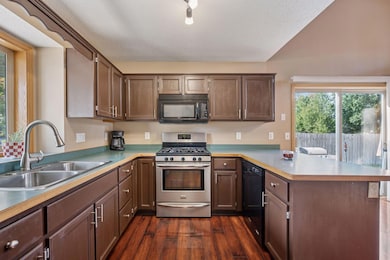 25886 8th St W, Zimmerman, MN 55398 - photo 6