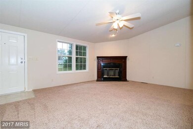 27097 N Anna Dr, Ruther Glen, VA 22546 - photo 6