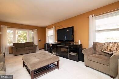 53 Palfrey Ln, Willingboro, NJ 08046 - photo 5