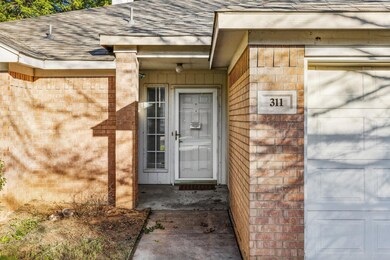 311 Comanche Walk, Joshua, TX 76058 - photo 3