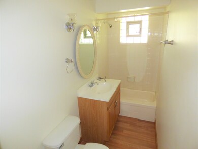 2103 Campbell St, Rolling Meadows, IL 60008 - photo 4