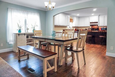 Open to Kitchen and Family rooms