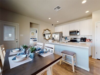 2419 S Ouachita Dr, Fayetteville, AR 72701 - photo 2