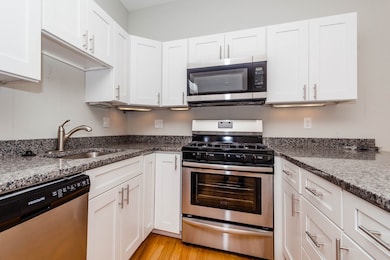 218 Ashmont St unit 2, Dorchester Center, MA 02124 - photo 2